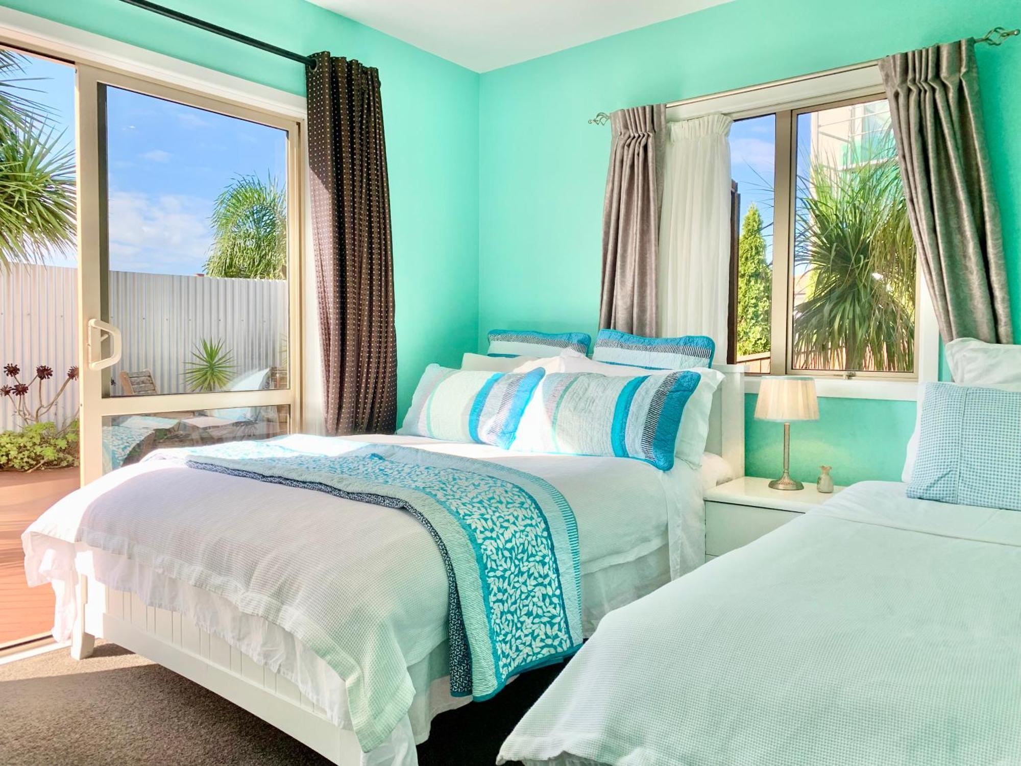 Отель Amazing Seaview House Окленд Экстерьер фото